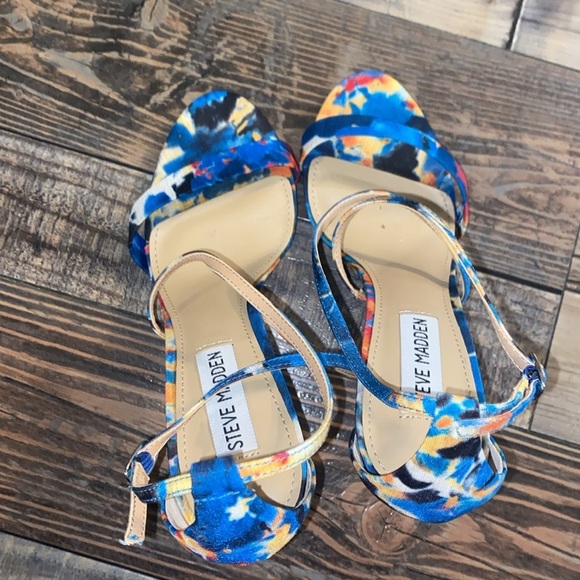 Steve Madden Strappy Floral heels size 7.5 - Picture 4 of 4